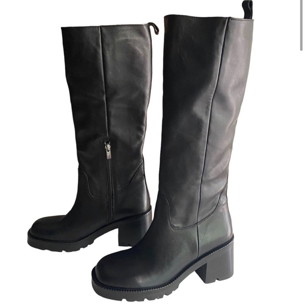 New Steve Madden Gyrate Knee High Boot Size 7